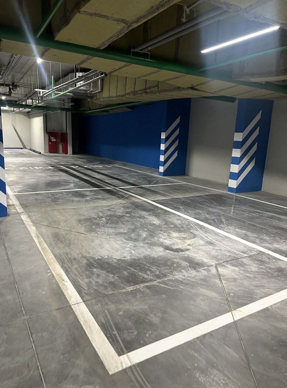 Мытье парковки 